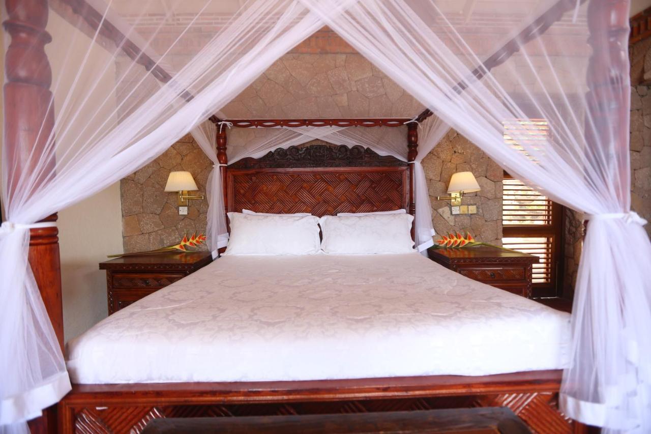 Caille Blanc Villa & Hotel (Adults Only) Mamin Экстерьер фото
